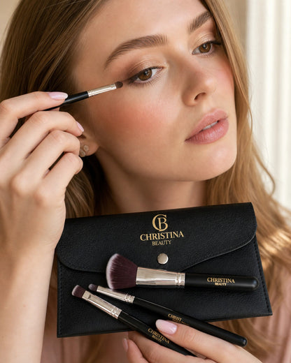 Professional eye makeup brush from 14-piece brush set